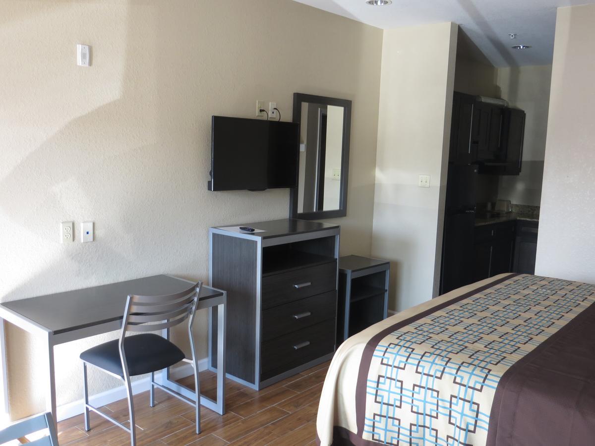 Scottish Inn & Suites בייטאון מראה חיצוני תמונה